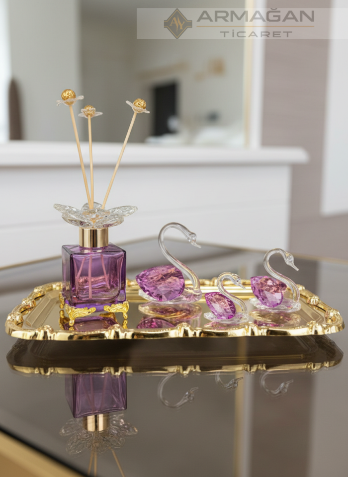 KUĞU, ODA KOKUSU ve BATON TEPSİ