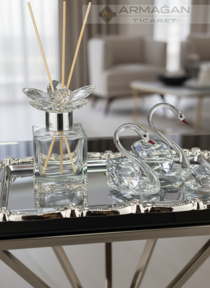 KUĞU, ODA KOKUSU ve BATON TEPSİ Şeffaf-Gümüş