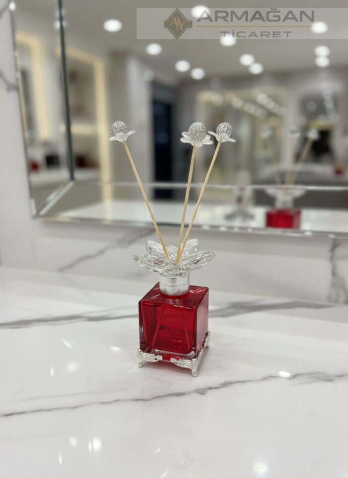 ODA KOKU ŞİŞESİ Kırmızı-Gümüş